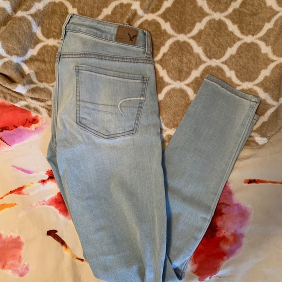 American eagle light wash skinny jeans jegging - Picture 3 of 5